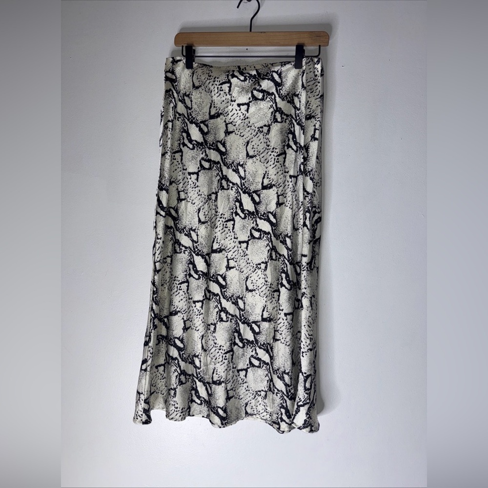 Dance & marvel snake skin print satin midi maxi skirt large